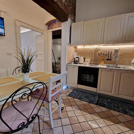 Siculi Central Apartment Catania-Fontanarossai nemzetközi repülőtér Kültér fotó