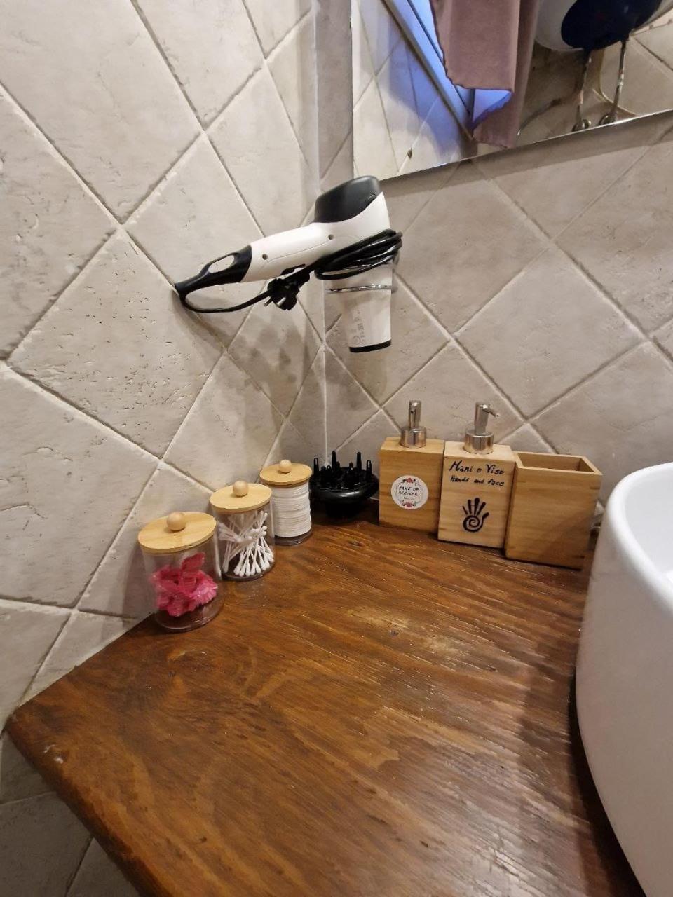 Siculi Central Apartment Catania-Fontanarossai nemzetközi repülőtér Kültér fotó